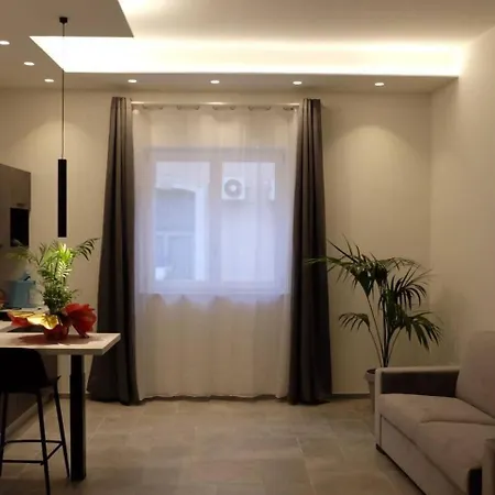 Borgo Di Levante Luxury Apartments Brindisi Exterior photo