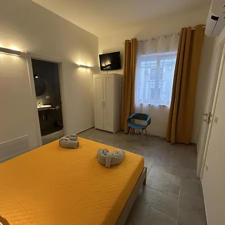 Borgo Di Levante Luxury Apartments Brindisi Exterior photo